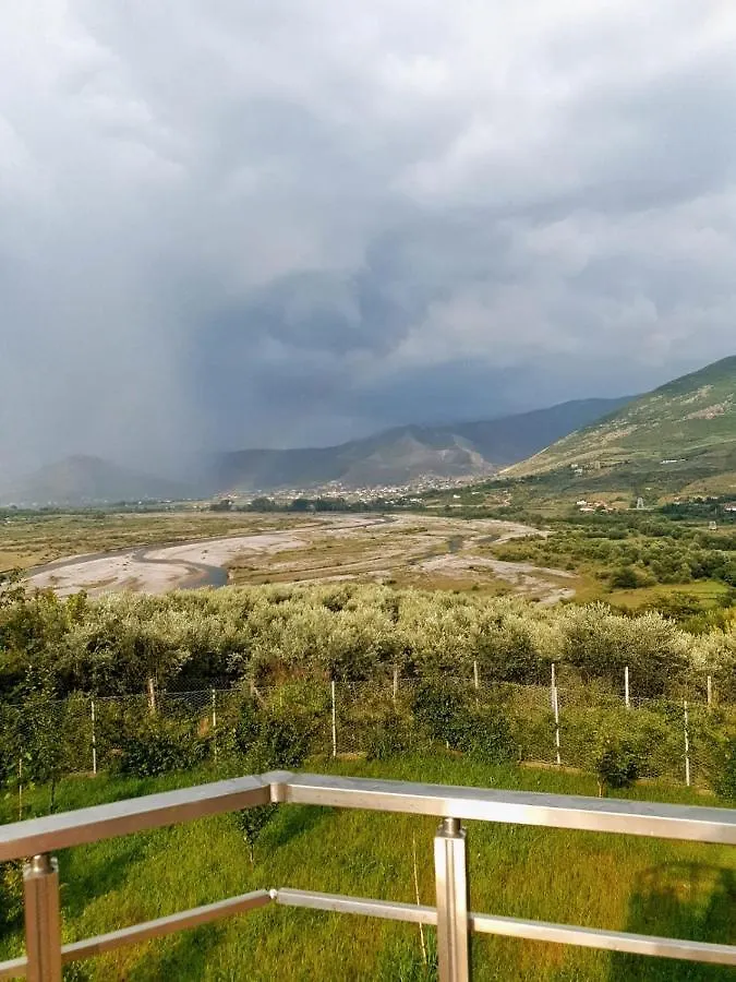 Hilltop Hideaway Elbasan Albánie