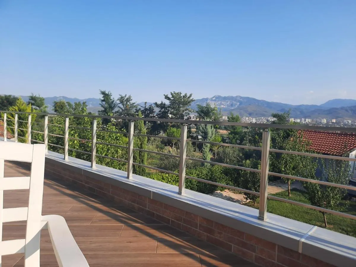 Hilltop Hideaway Elbasan 0*,  Albánie